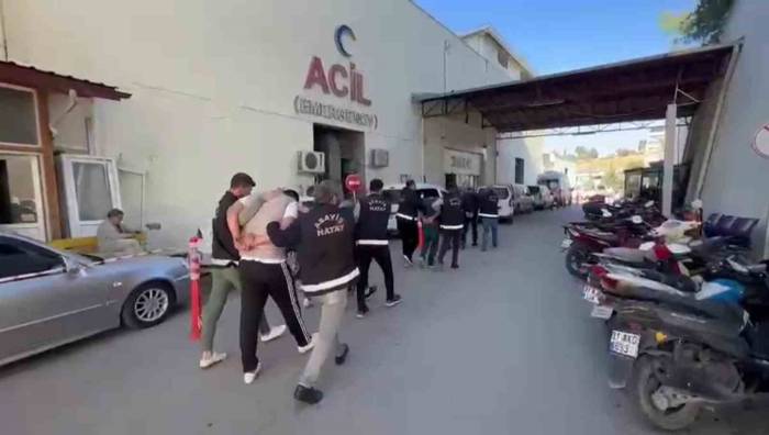 İskenderun’da Çek Ve Senet Operasyonunda 6 Şahıs Yakalandı
