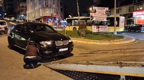 Maltepe’de Araçlara Çarpan Sürücü, Araç Sahipleri Tarafından Darp Edildi