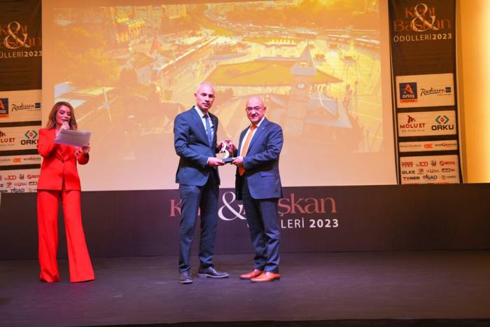 Niğde Belediye Başkanı Özdemir, ’yılın Belediye Başkanı’ Seçildi