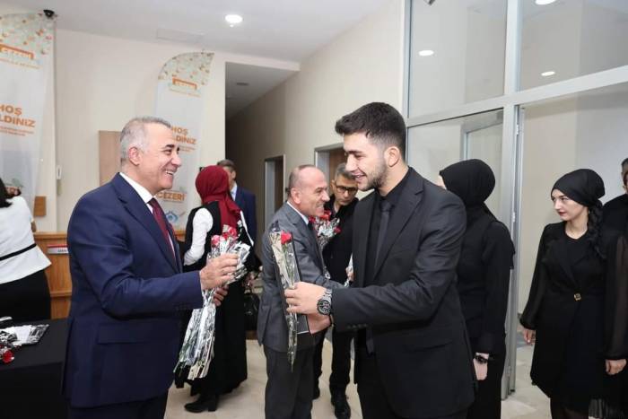 Sultangazi Belediye Başkanı Av. Abdurrahman Dursun: Öğretmenlerimize Minnettarız