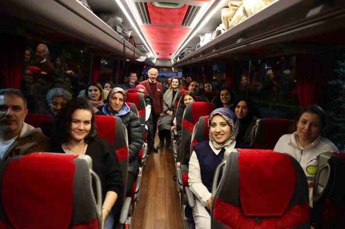 Bayrampaşalı Öğretmenlerden 100. Yıl Hatıra Ormanı