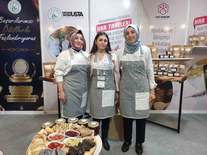 Gaziosmanpaşa Belediyesi Kar Tanesi Kadın Kooperatifi 4 Bin 187 Kadına İstihdam Sağlıyor