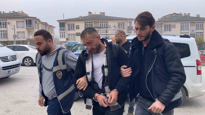 Burdur’da Kız Arkadaşının Evine Ateş Açan Şahıs Tutuklandı