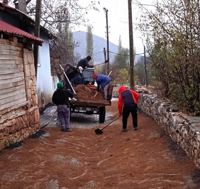 Çameli’nde Üst Yapı Çalışmaları Devam Ediyor