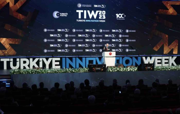 Cumhurbaşkanı Erdoğan: "Türkiye İhracatını En Hızlı Artıran 3. Ülke Oldu"