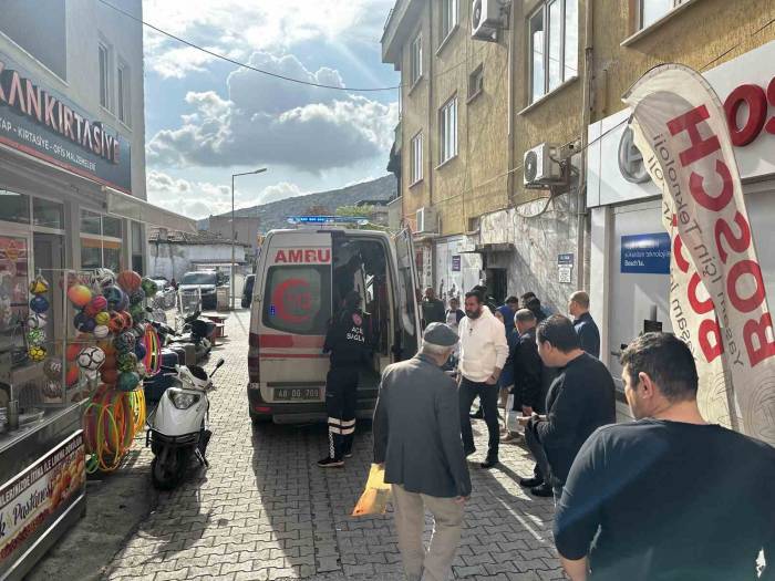 Dikkatsiz Sürücü Kazaya Sebep Oldu: 1 Yaralı
