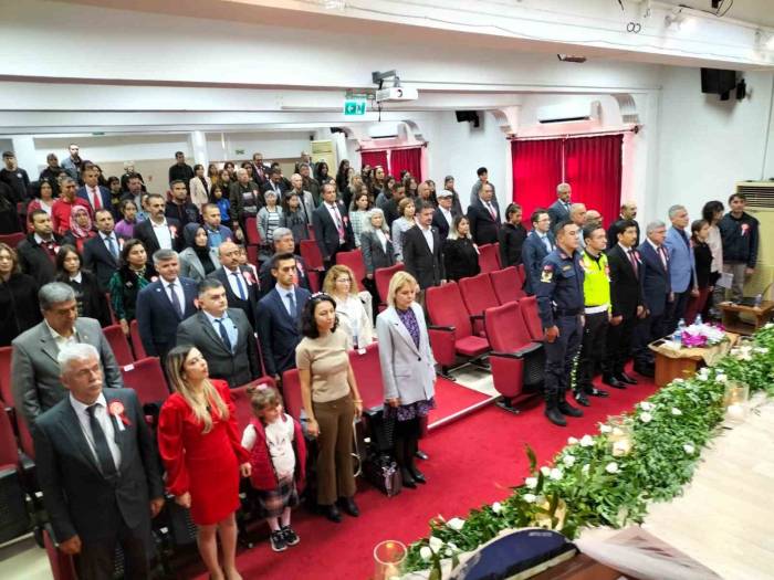 Köyceğiz’de Öğretmenler Günü Törenle Kutlandı