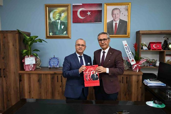 Başkan Kayda’dan Meslektaşlarına Çiçekli Kutlama