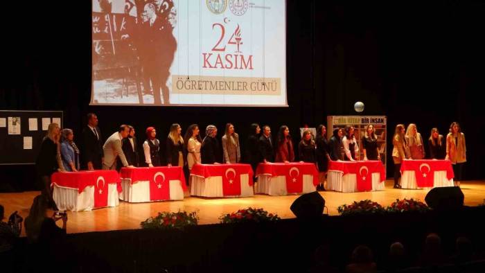 Muğla’da 25 Öğretmen Yemin Etti