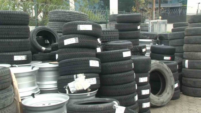 Kış Lastiği Zorunluluğunun Son Gününde Lastikçilerde Yoğunluk Yaşanıyor