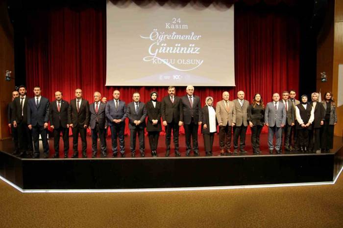 Erzurum’da Öğretmenler Günü Etkinliği