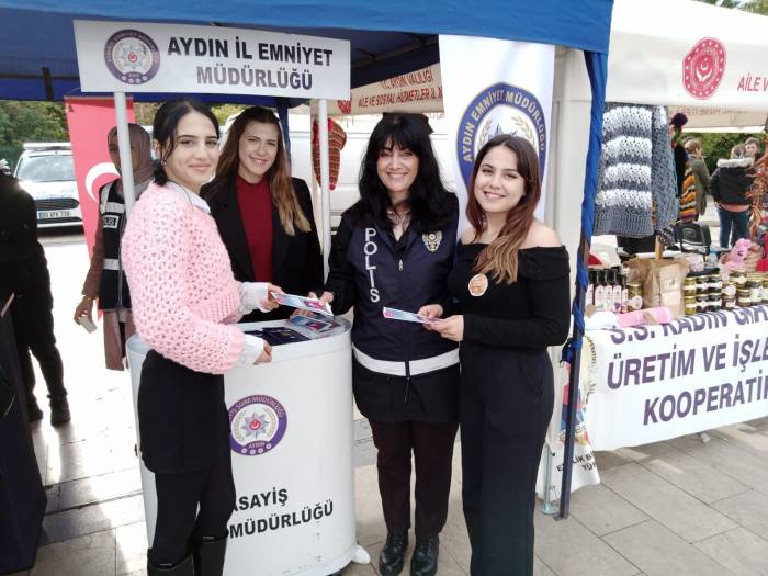 Aydınlı Vatandaşlar Kadına Şiddete Karşı Bilgilendirildi