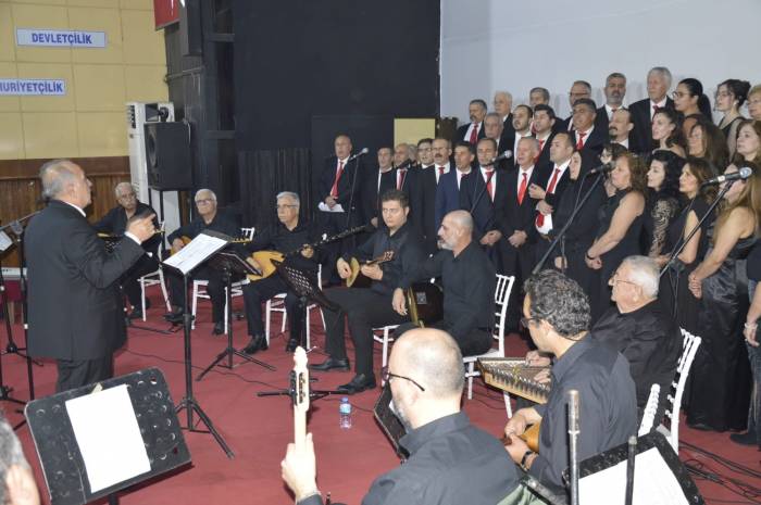 Çine, Atatürk’ü Sevdiği Türkülerle Andı