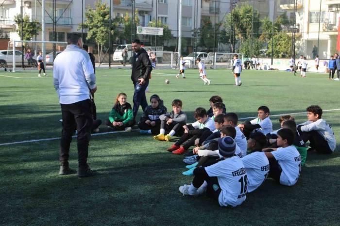 Aydın’ın Futbol Altyapısındaki Gözdesi; ‘Efeler 09 Spor Kulübü’