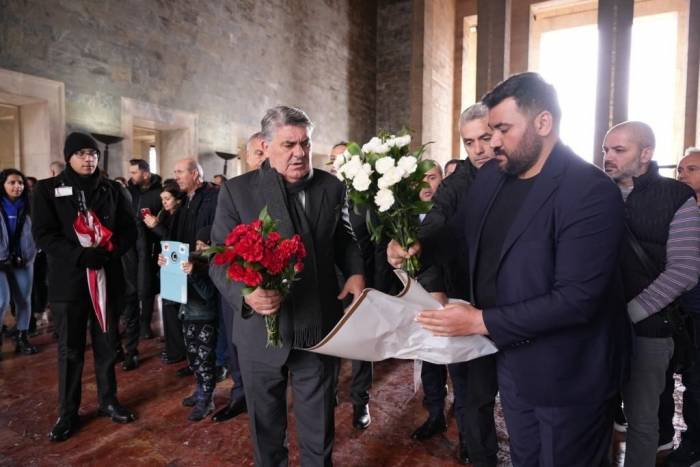 Serdal Adalı, Anıtkabir’i Ziyaret Etti