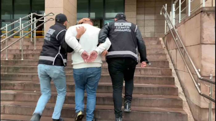 Firari Çete Lideri İzmir’de Yakalandı