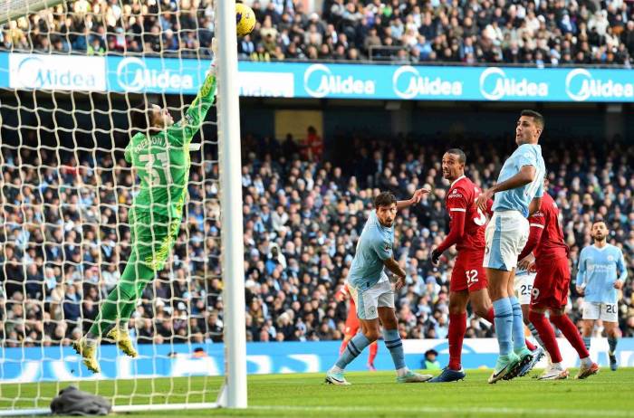 İngiltere Premier Lig: Manchester City: 1 - Liverpool: 1