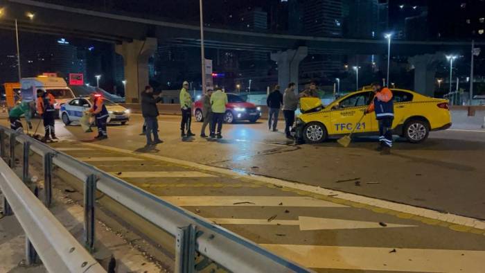 Kadıköy’de Trafik Kazası: 1 Yaralı