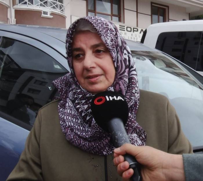 Ankara’daki Komşu Cinayetinin Tanığı Vatandaşlar O Anları Anlattı: "Saldırgan Adamın Elinde Tüfek Vardı, Yerde Bir Kadın Yatıyordu"