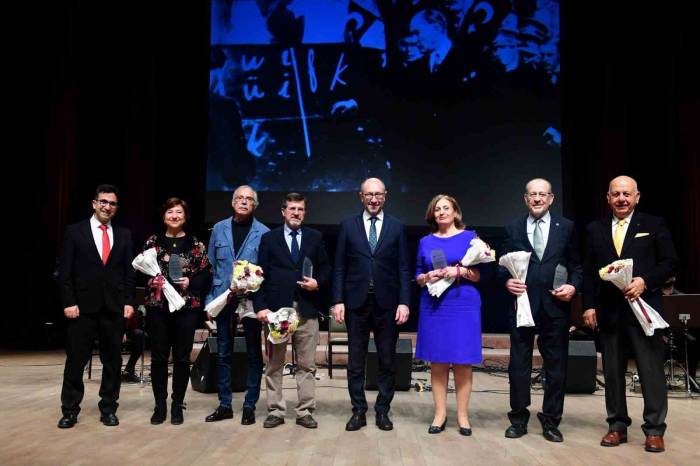 Anadolu Üniversitesi’nde 24 Kasım Öğretmenler Günü Kutlandı