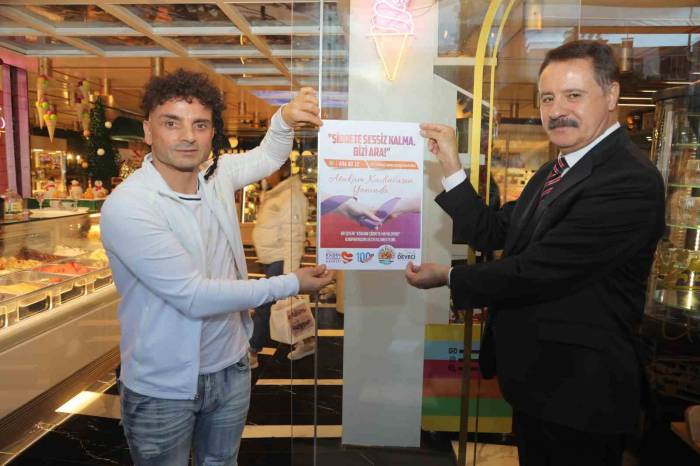 Atakum, Tek Yürek “Kadına Şiddete Hayır” Dedi