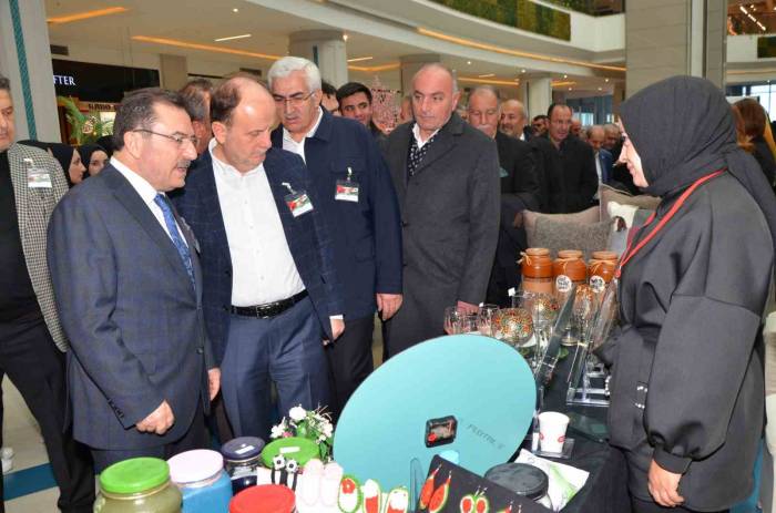 Başkan Özakalın’dan Sosyal Sorumluluk Projelerine Destek