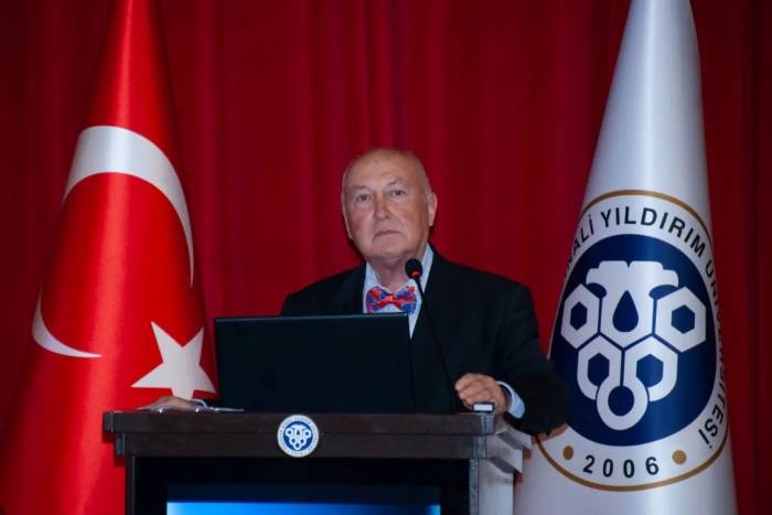 Prof. Dr. Ercan: “2035 İle 2045 Yılları Arasında Erzincan’da Büyük Bir Deprem Olabilir”