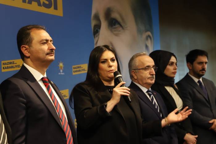 Jülide Sarıeroğlu: “Yerel Seçimlerden Zaferlerle Çıkacağımıza İnanıyoruz”