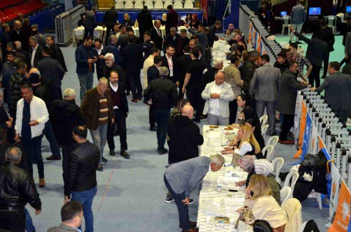 Ak Parti Manisa Teşkilatında Temayül Heyecanı