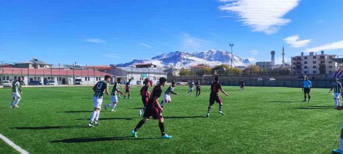 Van 1. Amatör Ligi Karşılaşmaları Devam Ediyor