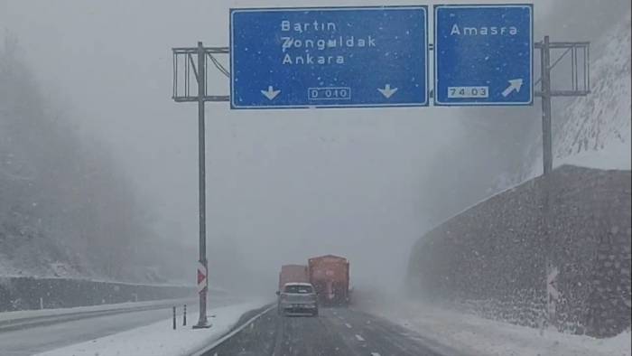 Bartın’da Kar Esareti