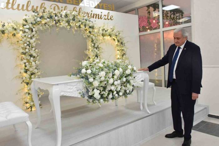 Başkan Bakkalcıoğlu’ndan Yeni Nikah Salonunda Son Kontroller
