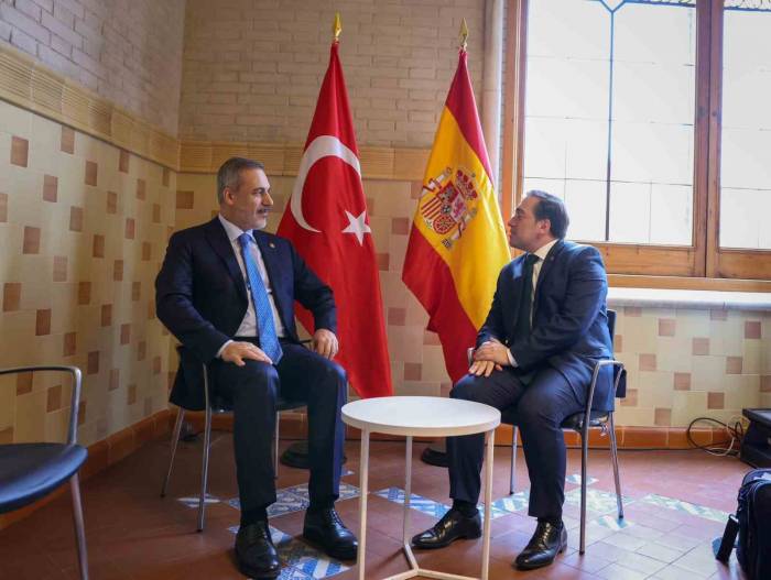 Dışişleri Bakanı Fidan Hollandalı, İtalyan, İrlandalı Ve İspanyol Mevkidaşları İle Görüştü