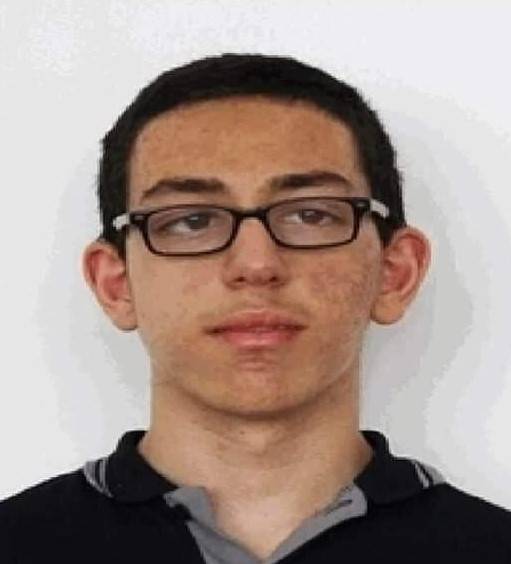 Trabzon’da Deniz Kenarında Fotoğraf Çektirmek İsterken Dalgalara Kapılan 2 Gencin Kimliği Belirlendi