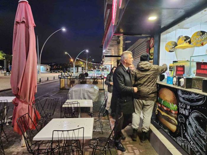 Halıdere’de Hayat Normale Döndü