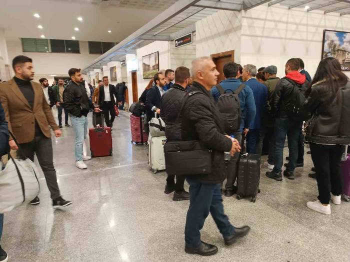 Yolculardan Türk Hava Yollarına Tepki