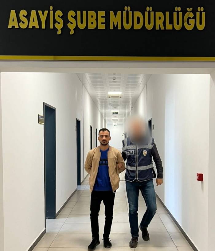Aranan Şahıslar Yakalandı