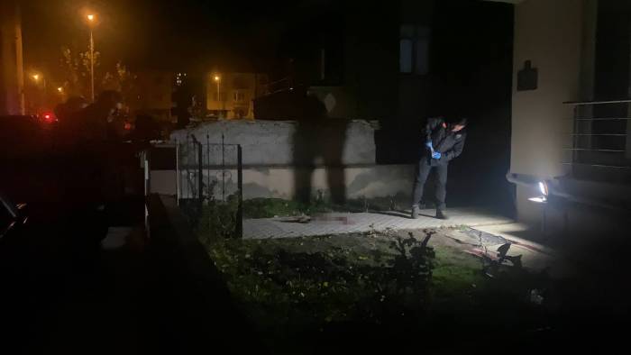 Önce Bıçakladılar, Daha Sonra Hastaneye Götürdüler