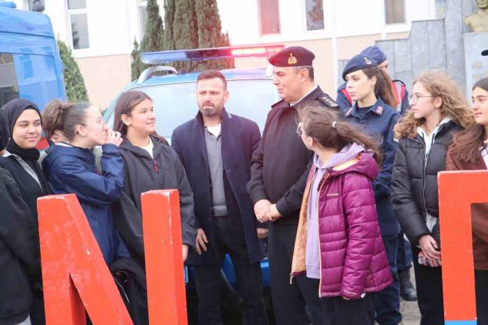 Güvenlik Güçleri Öğrencilerle Buluştu