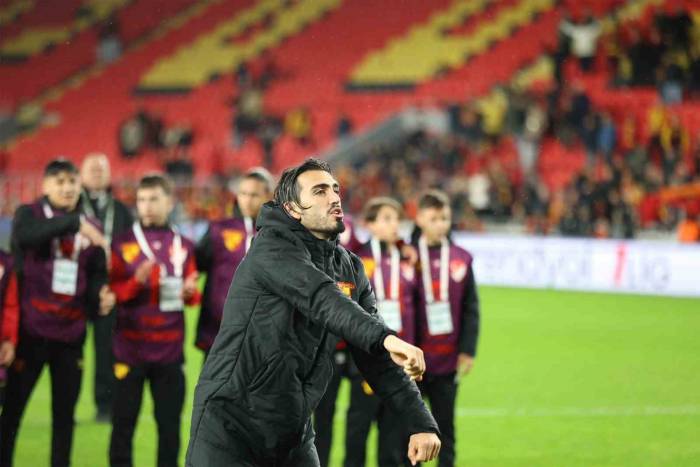 Göztepe’de Yalçın Kayan Rüzgarı