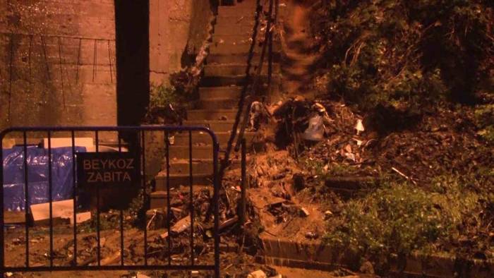 Beykoz’da Toprak Kayması: 3 Ev Boşaltıldı