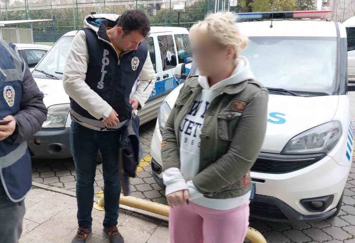 Genç Kadına Eski Erkek Arkadaşını Darp Ettirmekten Gözaltı