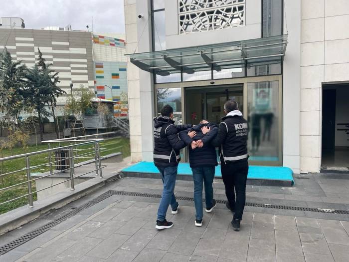 Fetö Üyeliğinden 7 Yıldır Aranan İhraç Emniyet Amiri Yakalandı