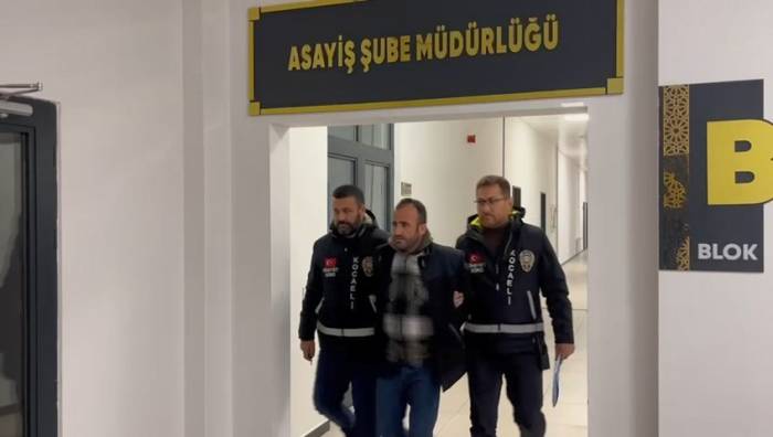 Eski Eşini Yemek Yerken Öldüren Zanlı Tutuklandı
