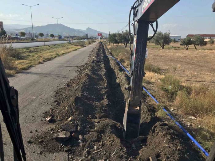 Caferbey Mahallesi’nin İçme Suyu Hattı Yenilendi