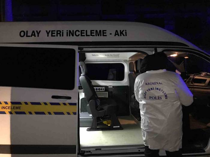 Komşuları İki Gündür Haber Alamıyordu, Evinin Salonunda Ölü Bulundu