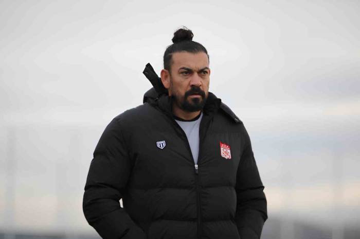 Servet Çetin: “Zor Bir Fikstür Girdik”