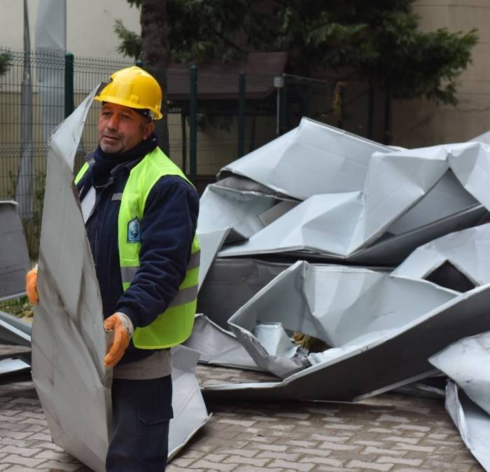 Yıldırım’da Lodosla Etkin Mücadele