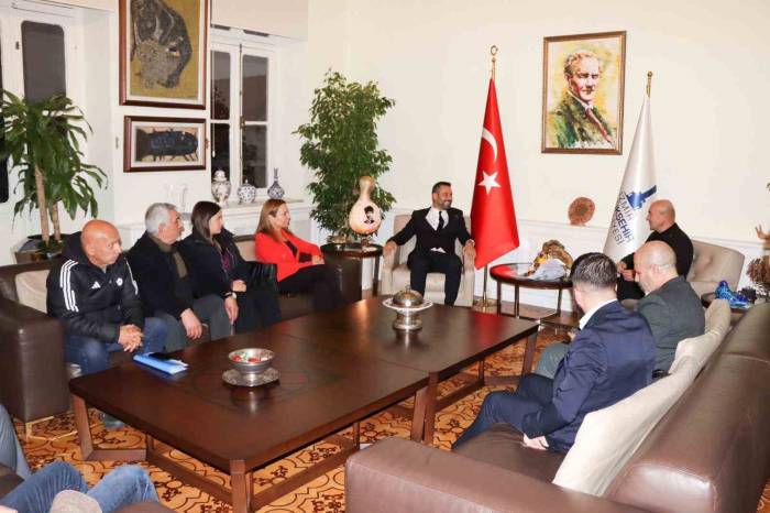 Murat Pervane: "Türkiye’nin Futbolcu Fabrikasıyız"