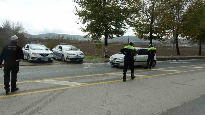 Menteşe’de Kazaları Önlemek Amacıyla Radar Uygulaması Yapıldı